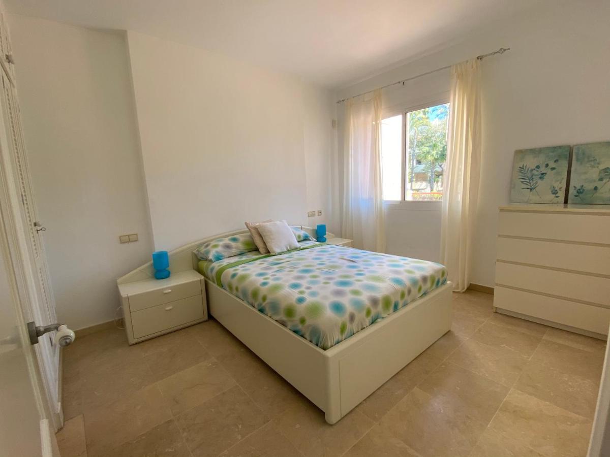 Apartamento Con Piscina ,Playa Con Vistas Panoramicas En La Marina De Sotogrande ซานโรเก ภายนอก รูปภาพ