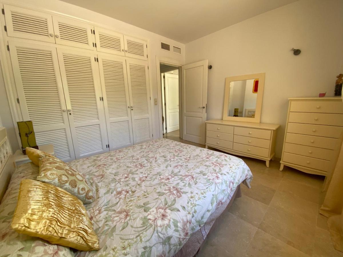 Apartamento Con Piscina ,Playa Con Vistas Panoramicas En La Marina De Sotogrande ซานโรเก ภายนอก รูปภาพ