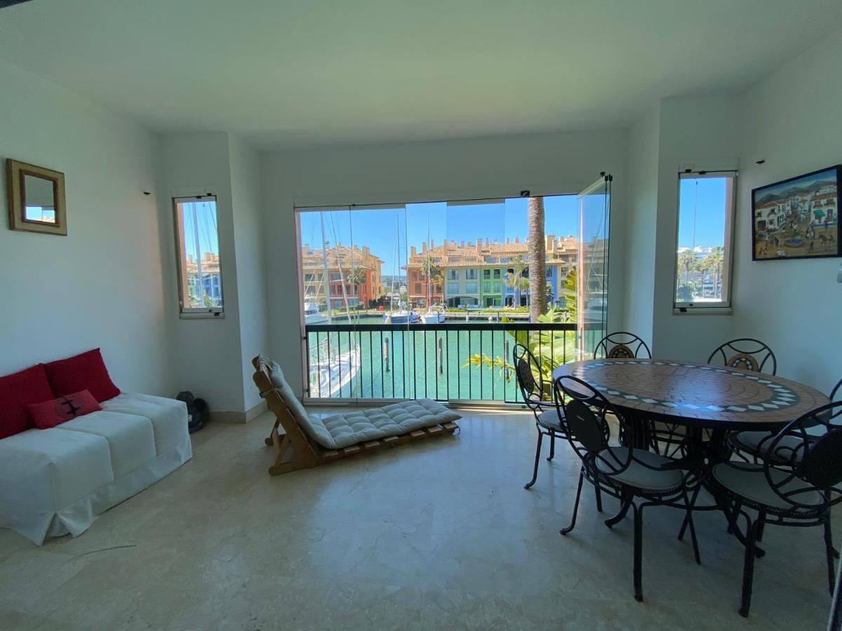 Apartamento Con Piscina ,Playa Con Vistas Panoramicas En La Marina De Sotogrande ซานโรเก ภายนอก รูปภาพ